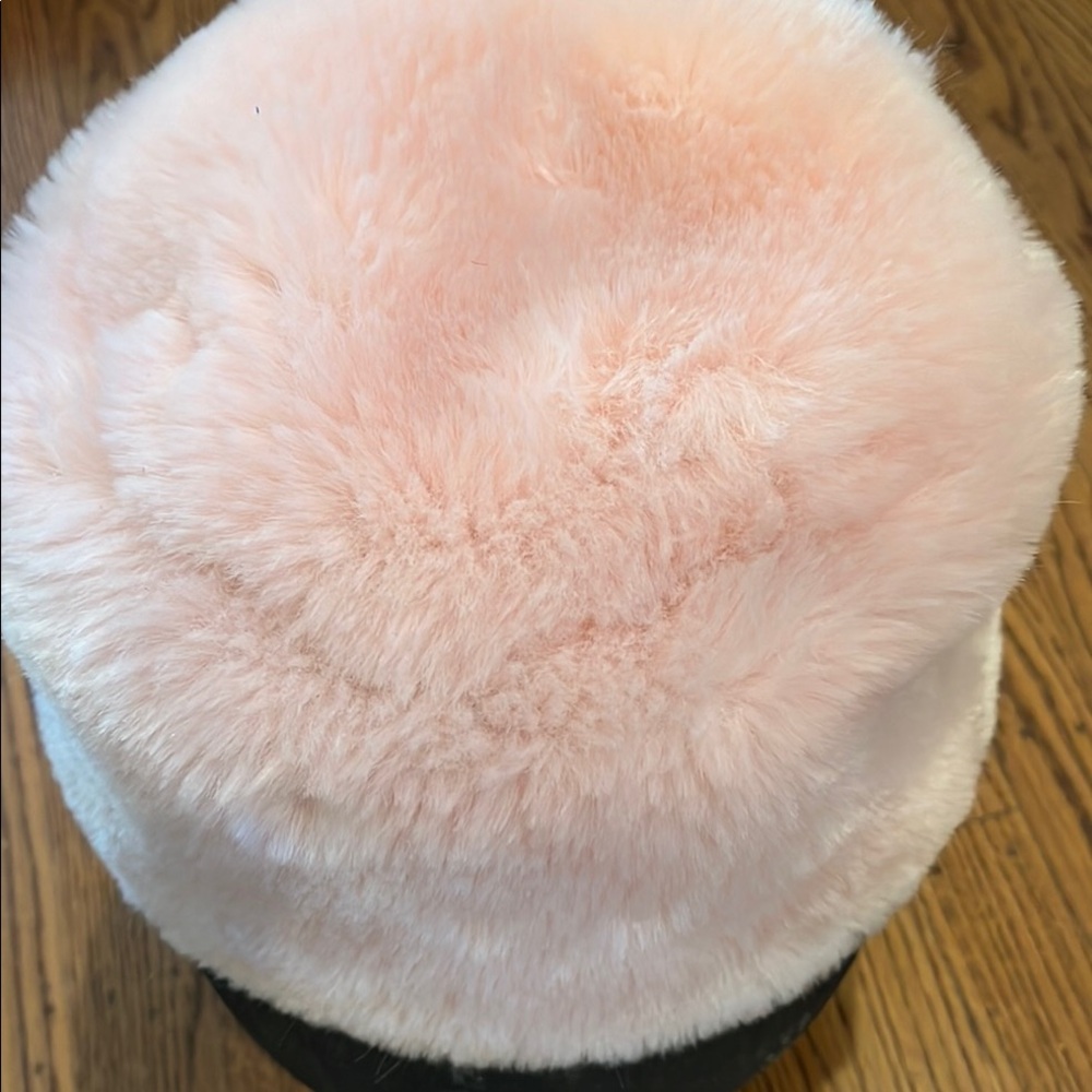Grevi Hat